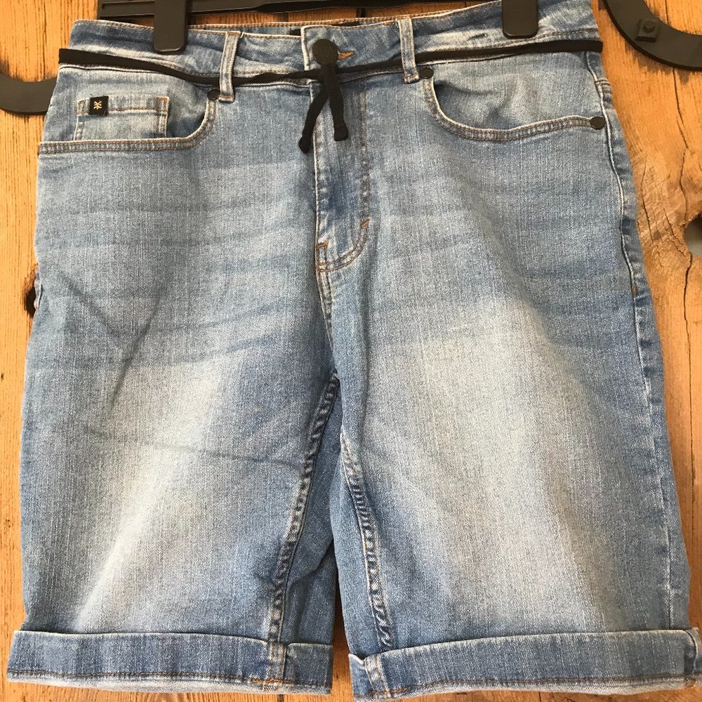 Zoo York Jean Shorts - 30 waist
